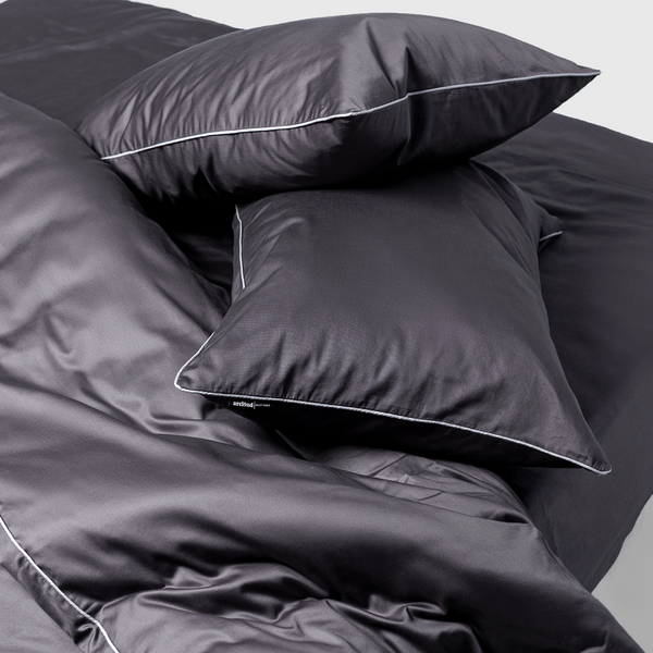 Постільна білизна преміум класу Signature Satin із мерсеризованого сатину 300 TC в кольорі Графітовий Аметист 00010 фото